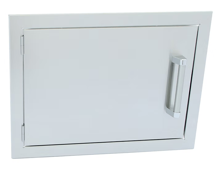 The Kokomo Grills 20” x 14” Reversible Stainless Steel Access Door (Horizontal) KO-1420H features a minimalist design and simple handle—perfect for outdoor kitchens.
