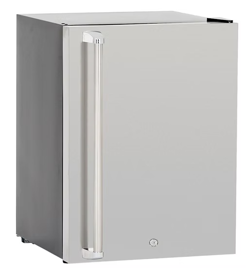 The Kokomo Grills Fridge Door Sleeve by Kokomo Grills features a stainless steel, smooth-surfaced, modern design with a left vertical handle and small bottom lock for mini fridges. The Pro-Series sleeve adds a minimalistic style to your fridge.
