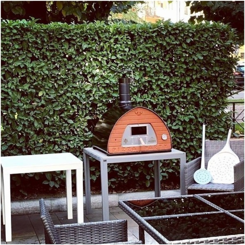 Pizza Party 70 x 70cm "Gunmetal" Countertop Wood-Fired Pizza Oven