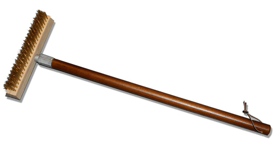 Tuscan Chef 30-inch heavy-duty long-handle oven brush with brass bristles for cleaning pizza ovens.