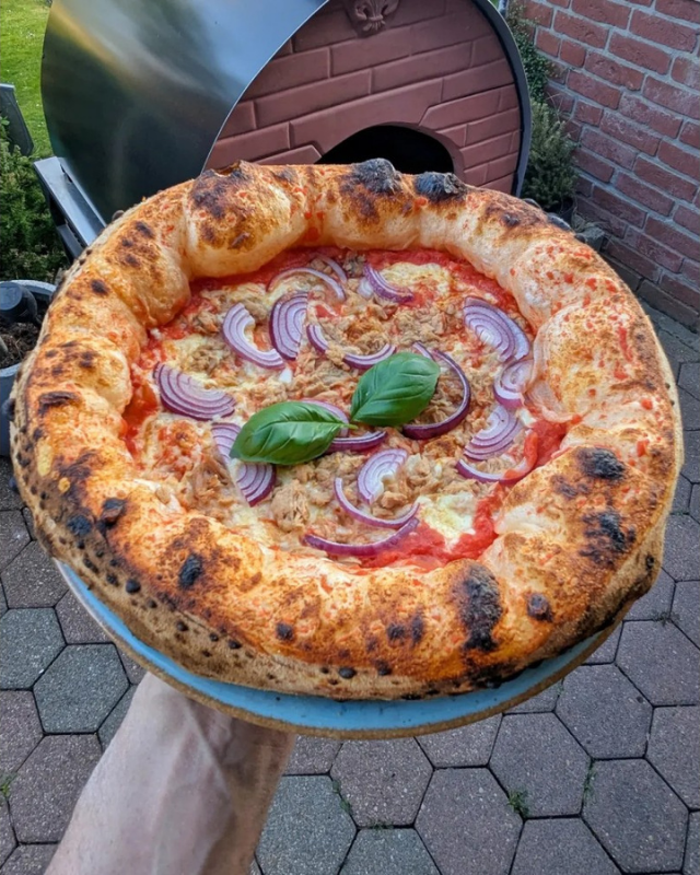 Pizza Party Outdoor 70 x 70cm Bollore "GUNMETAL" Floor (60 x 60cm) Freestanding Multi-Fuel Pizza Oven